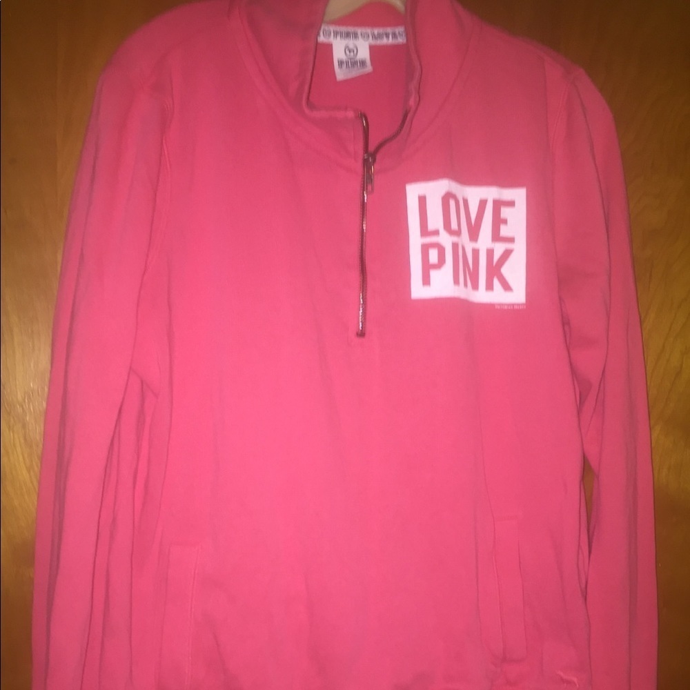 VICTORIA Secret love pink pullover shirt medium